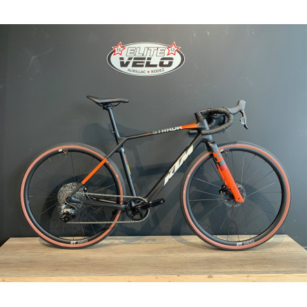 KTM X-STRADA MASTER GRAVEL CARBONE LEGER TRANSMISSION ELECTRIQUE