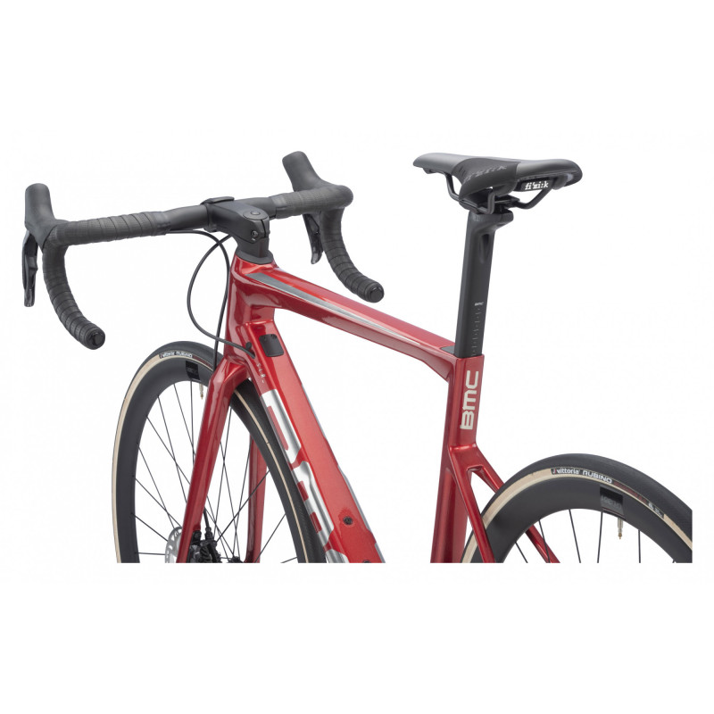 VELO DE ROUTE EN CARBONE BMC TEAMMACHINE SLR ONE SHIMANO ULTEGRA DI2 FREINS A DISQUE HYDRAULIQUE