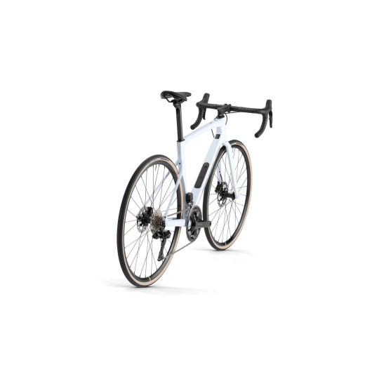 VELO DE ROUTE CARBONE BMC ROADMACHINE FOUR SHIMANO 105 FREINS A DISQUE HYDRAULIQUE