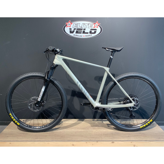 VTT SEMI RIGIDE EN CARBONE CANYON EXCEED CF 4 29 POUCES