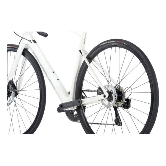 VELO DE ROUTE CARBONE BMC ROADMACHINE THREE SHIMANO ULTEGRA DI2 FREINS A DISQUE HYDRAULIQUE