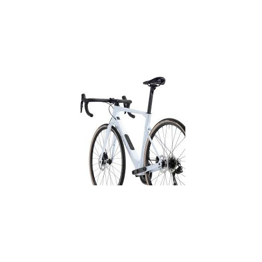 VELO DE ROUTE CARBONE BMC ROADMACHINE FOUR SHIMANO 105 FREINS A DISQUE HYDRAULIQUE